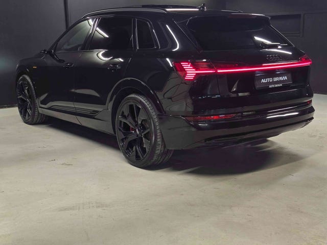 WAUZZZGE4LB022088 2020 AUDI E-TRON-4