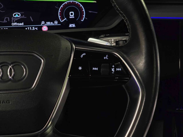 2020 AUDI E-TRON - 34