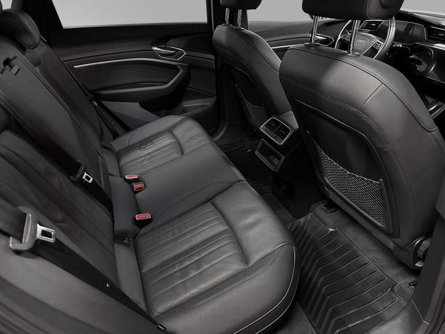 2021 AUDI E-TRON - 11