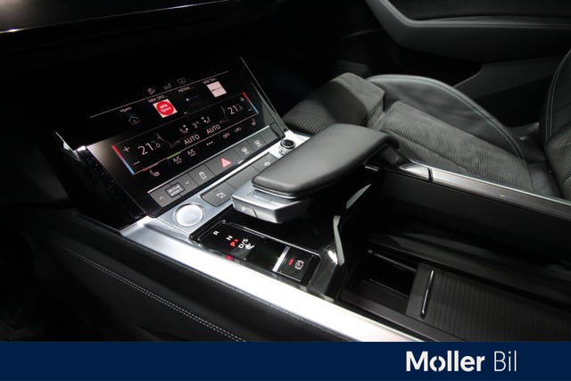 2020 AUDI E-TRON - 11