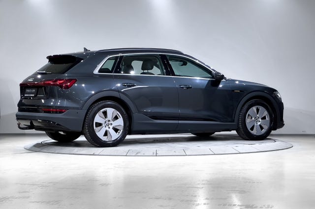 WAUZZZGEXLB011032 2020 AUDI E-TRON-5