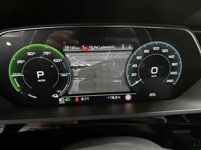 2020 AUDI E-TRON - 11