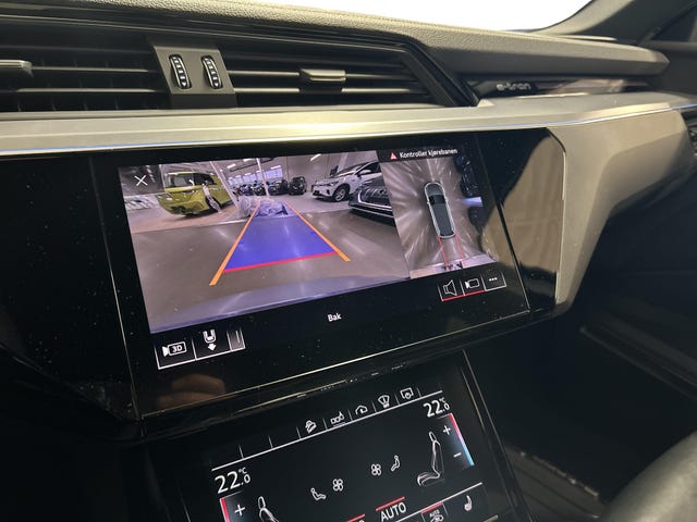 2020 AUDI E-TRON - 12