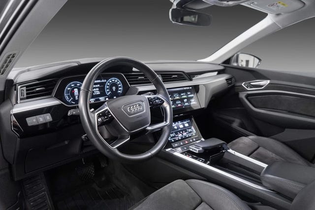 2020 AUDI E-TRON - 15