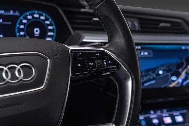 2020 AUDI E-TRON - 30