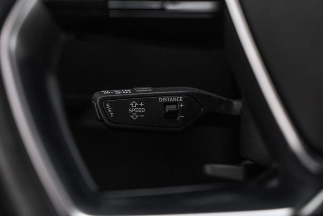 2020 AUDI E-TRON - 35