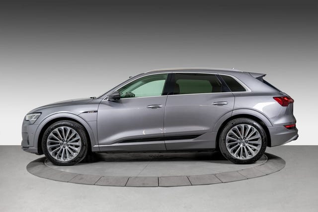 2020 AUDI E-TRON - 9