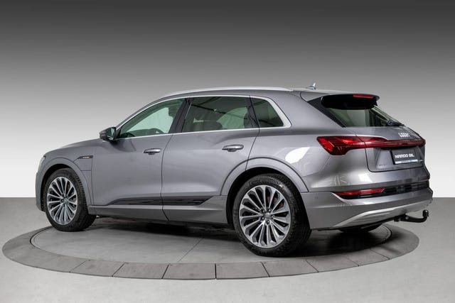 2020 AUDI E-TRON - 11