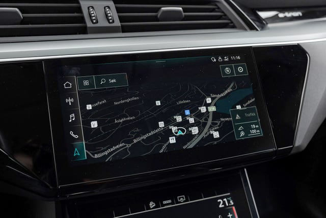 2021 AUDI E-TRON - 20