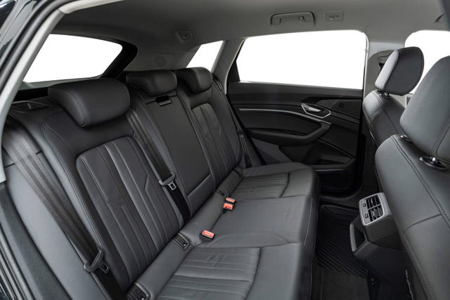 2021 AUDI E-TRON - 25