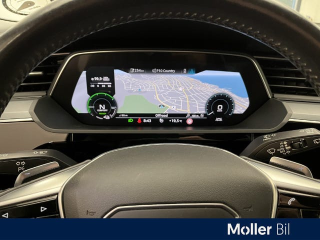 2020 AUDI E-TRON - 9