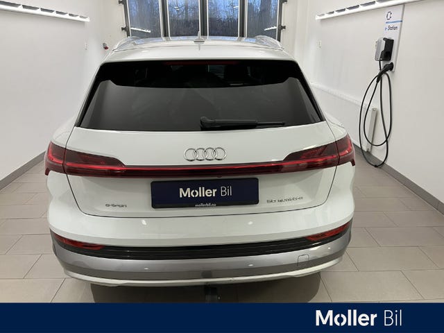 WAUZZZGEXLB023942 2020 AUDI E-TRON-4