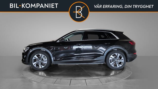 WAUZZZGE6LB018396 2020 AUDI E-TRON-3