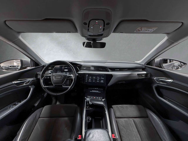 2020 AUDI E-TRON - 7