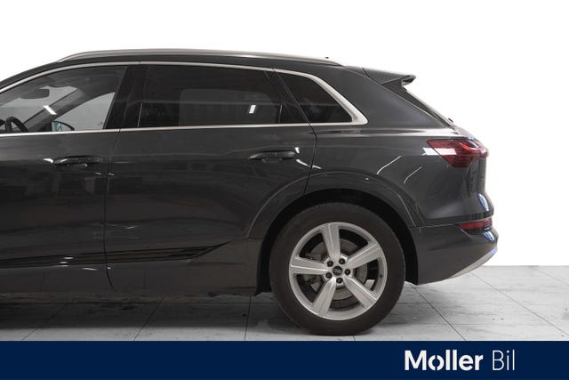 2021 AUDI E-TRON - 9