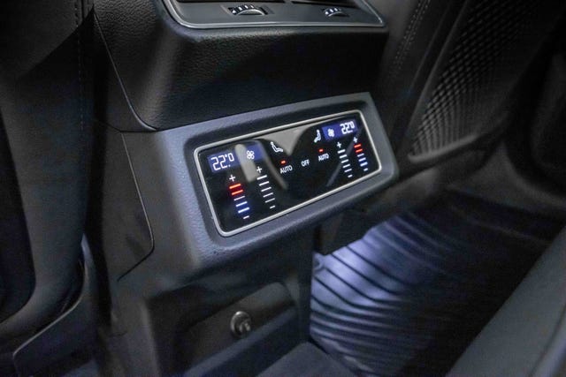 2020 AUDI E-TRON - 33