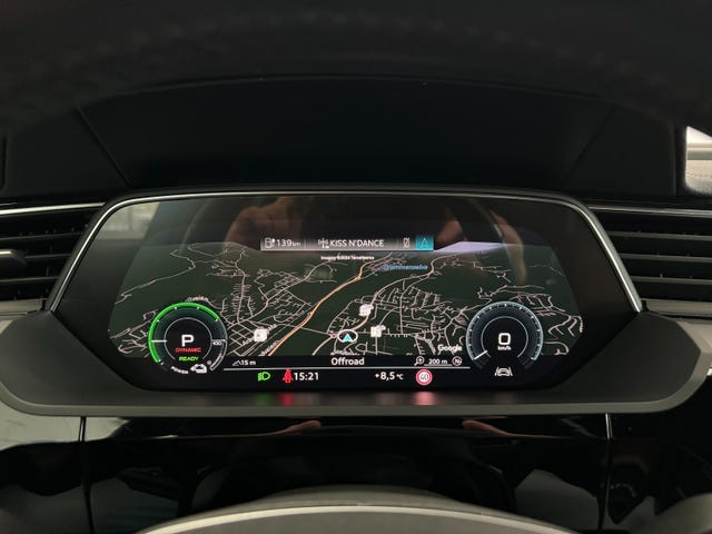 2020 AUDI E-TRON - 34