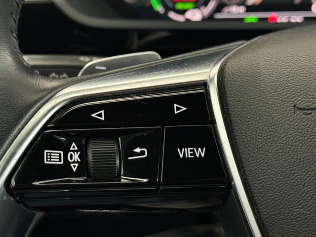 2020 AUDI E-TRON - 35