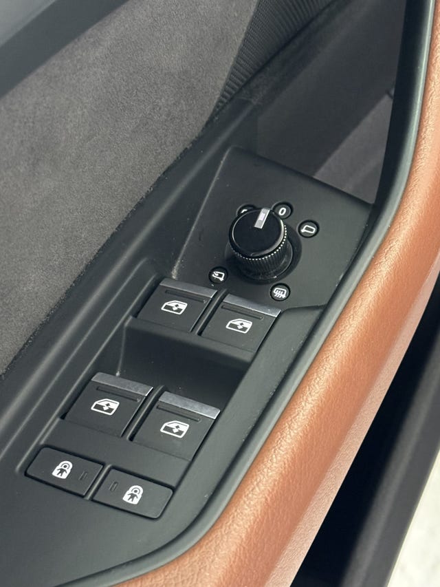 2020 AUDI E-TRON - 31