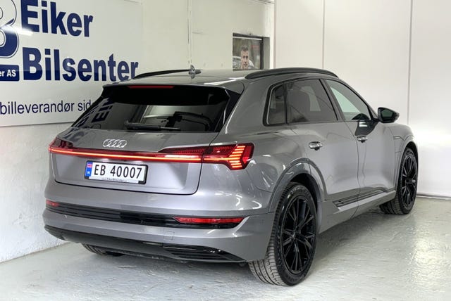 2020 AUDI E-TRON - 11