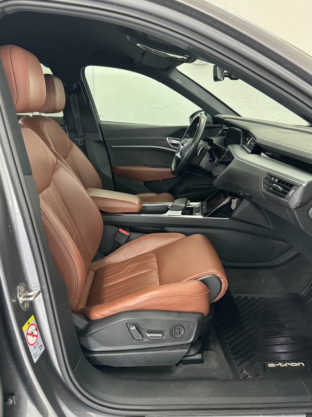 2020 AUDI E-TRON - 19