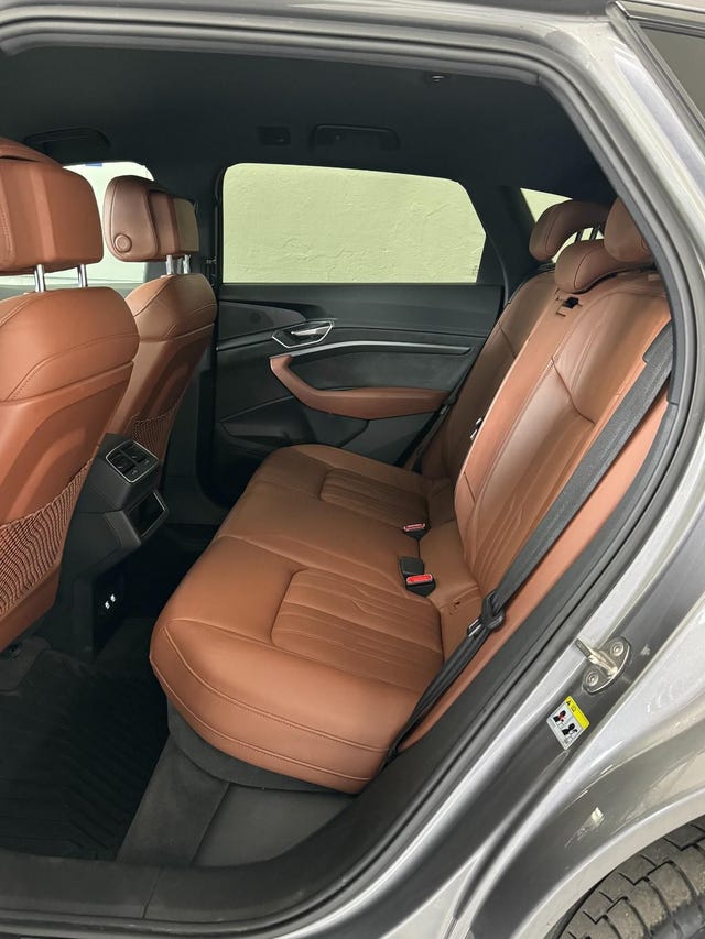 2020 AUDI E-TRON - 24