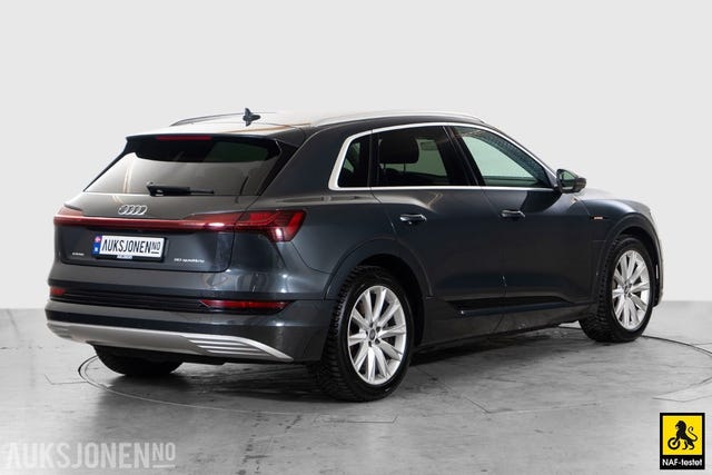 WAUZZZGE4LB024021 2020 AUDI E-TRON-3
