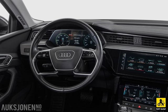 2020 AUDI E-TRON - 19