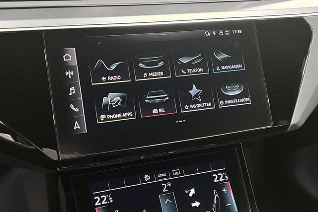 2021 AUDI E-TRON - 11
