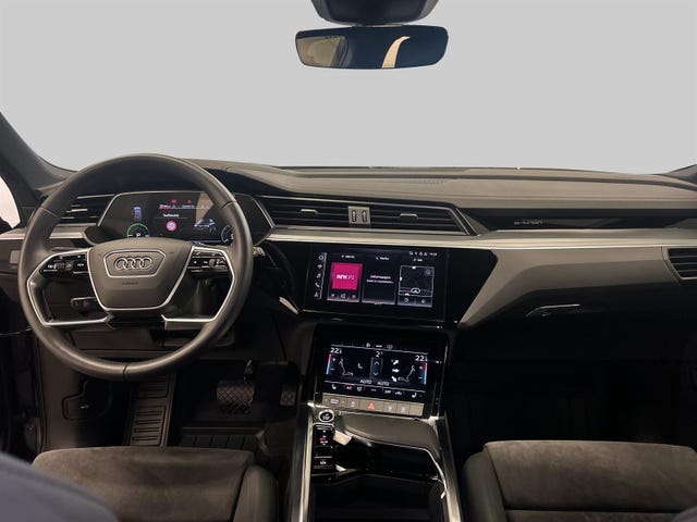 2021 AUDI E-TRON - 18