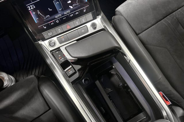 2021 AUDI E-TRON - 15