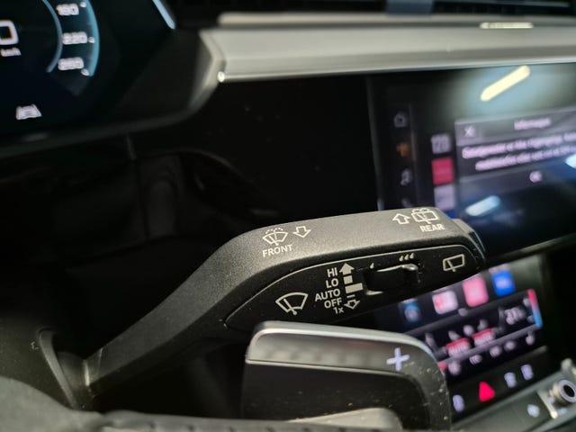 2020 AUDI E-TRON - 27