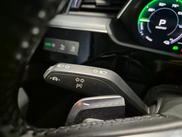 2020 AUDI E-TRON - 28