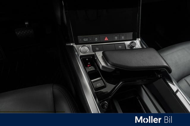 2020 AUDI E-TRON - 11