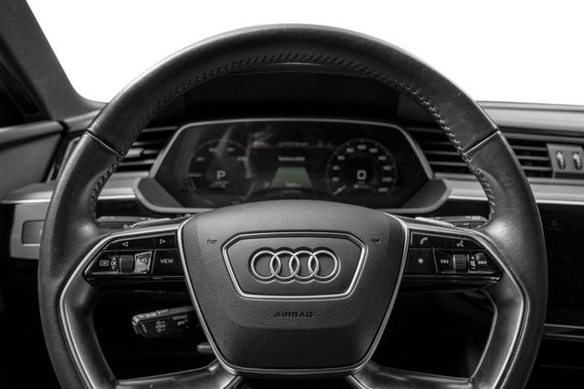 2021 AUDI E-TRON - 16