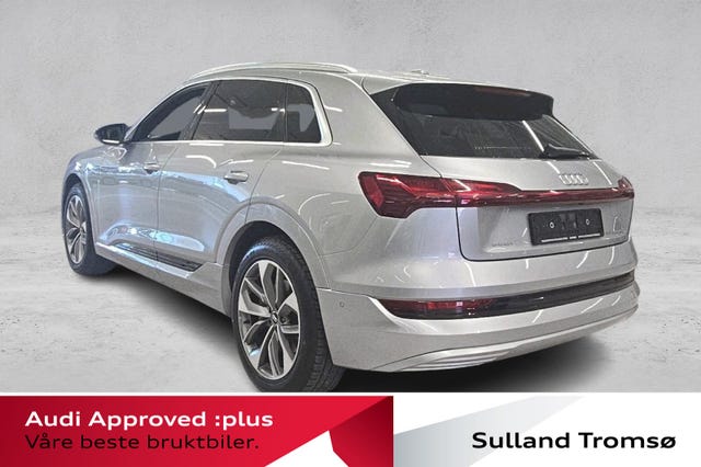 WAUZZZGEXLB010415 2020 AUDI E-TRON-2