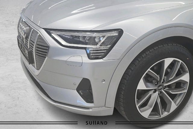 2020 AUDI E-TRON - 24