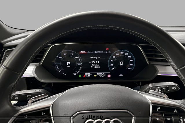 2020 AUDI E-TRON - 12