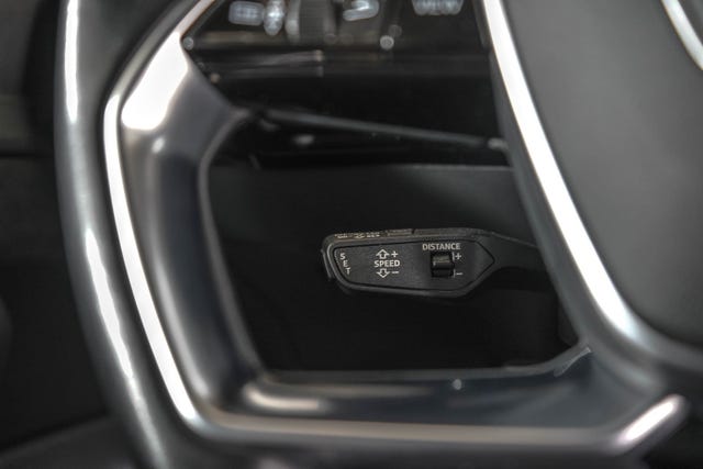 2020 AUDI E-TRON - 24