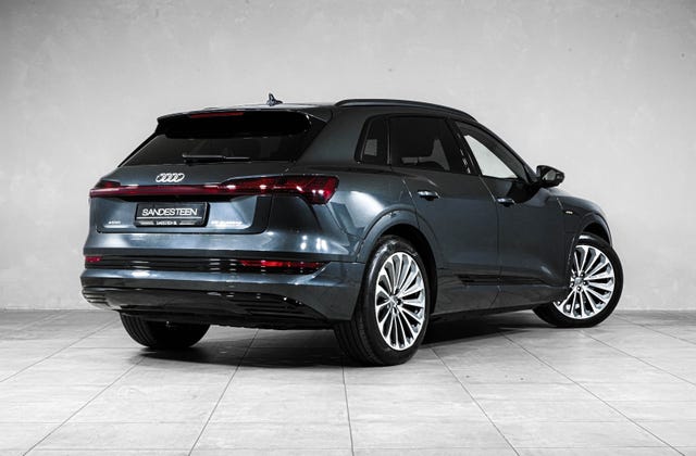 WAUZZZGE9LB033135 2020 AUDI E-TRON-3