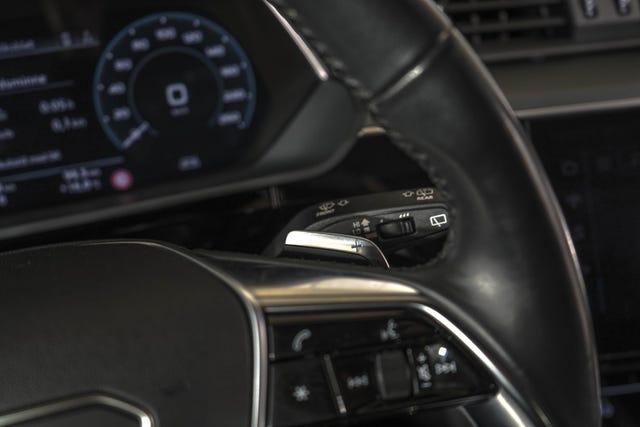 2020 AUDI E-TRON - 25