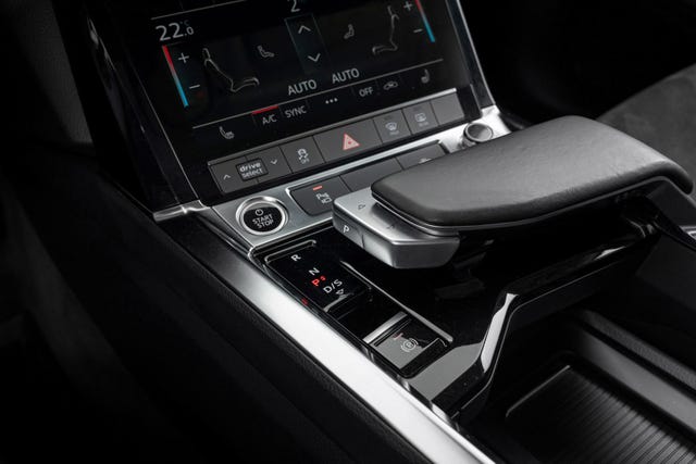 2021 AUDI E-TRON - 16