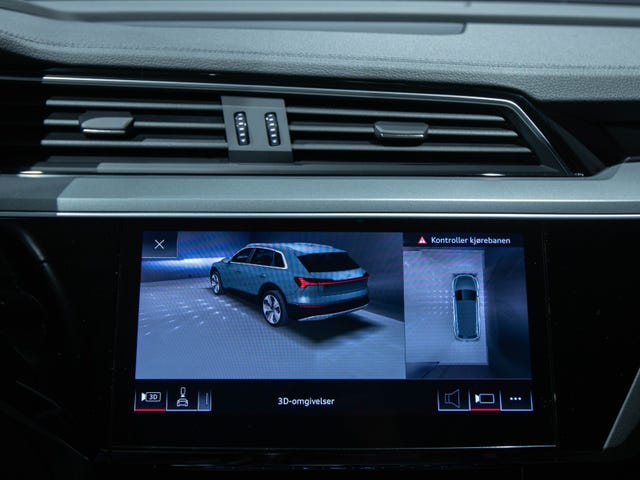 2020 AUDI E-TRON - 19