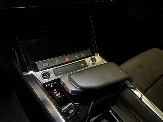 2021 AUDI E-TRON - 22