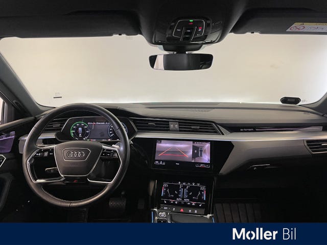 WAUZZZGEXLB008065 2020 AUDI E-TRON-2