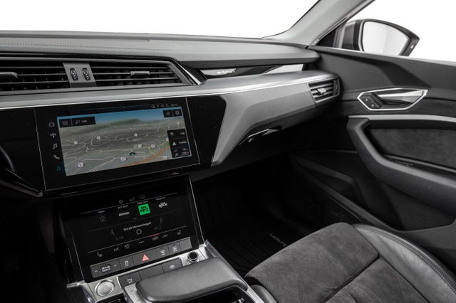 2020 AUDI E-TRON - 17