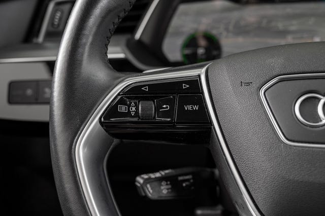 2020 AUDI E-TRON - 14