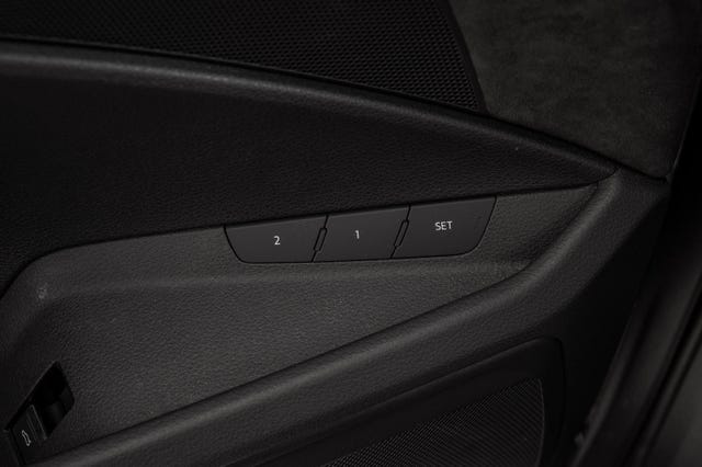 2020 AUDI E-TRON - 24