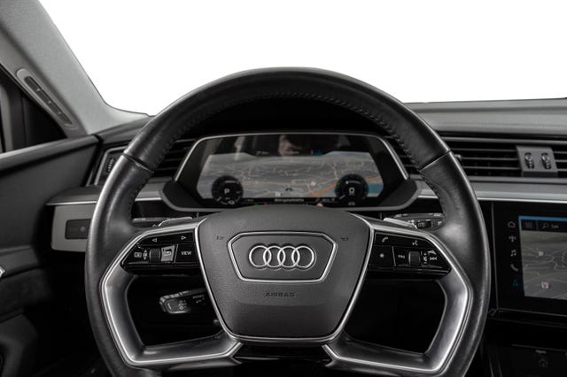 2020 AUDI E-TRON - 13