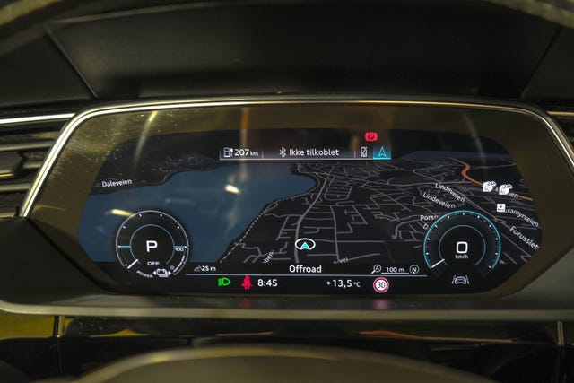 2020 AUDI E-TRON - 42